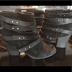 Black fergalicious booties.